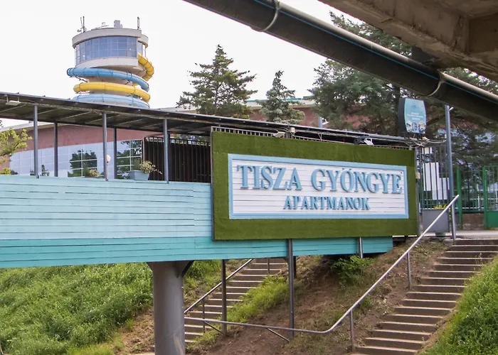 Tisza Gyoengye Apartmanok